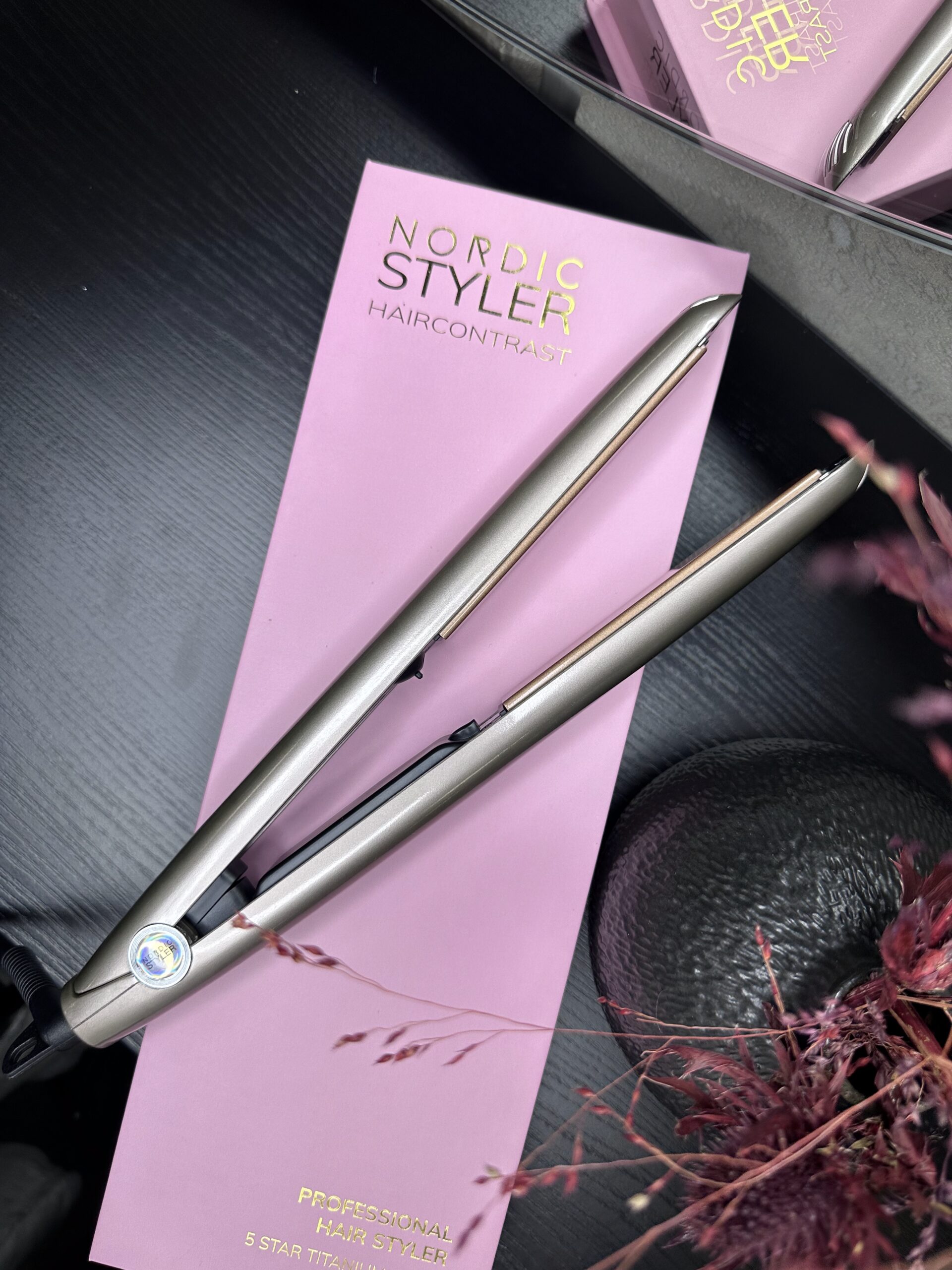 NordicStyler-1-600x800 Nordic Styler - Roségold/Kupfer