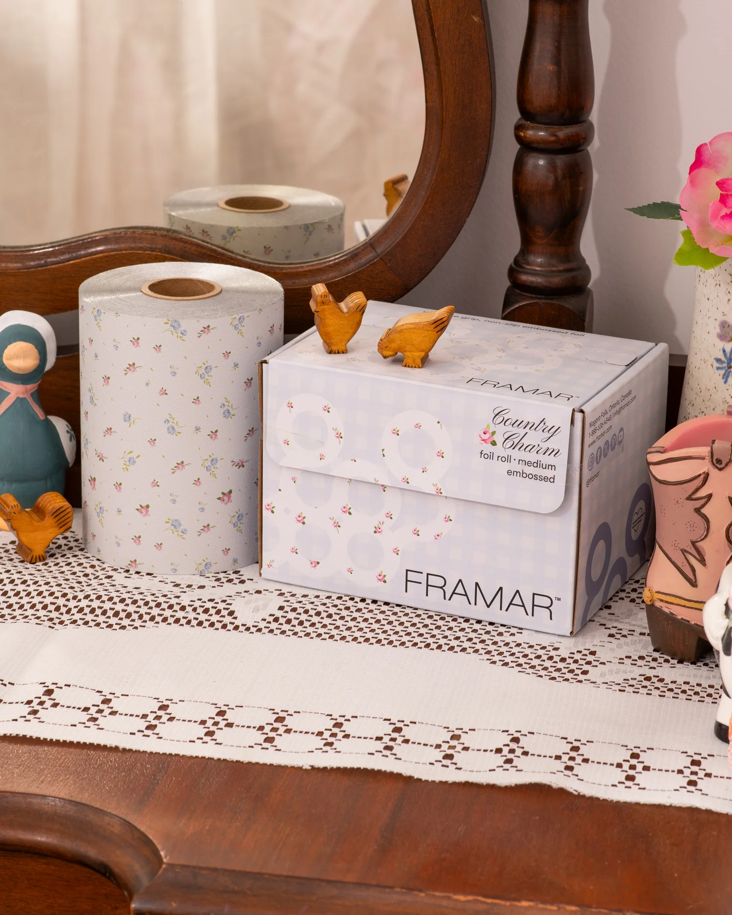 CountryCharmLifestyle-17-600x750 Framar Foil Roll Medium - Country Charm geprägt (97m)